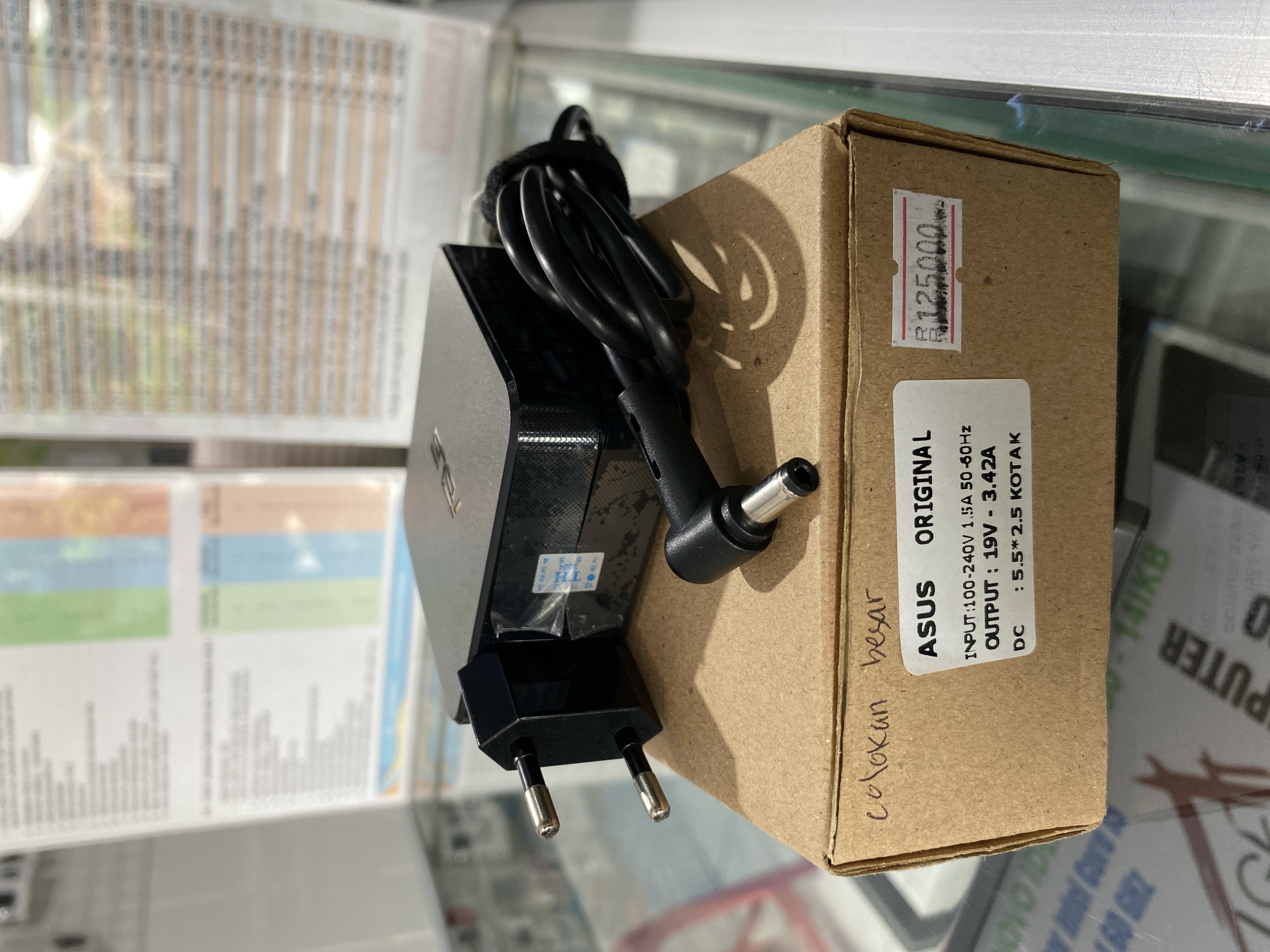 Charger Asus 3.42A / 65W (c.Besar lubang kecil)