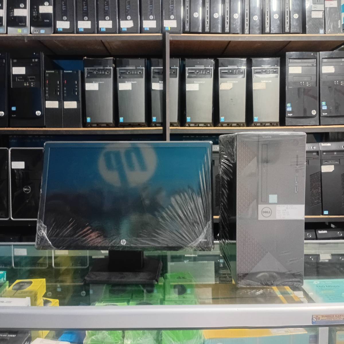 PC DELL i5 gen 7 8/128/500 +wifi monitor 19 inc